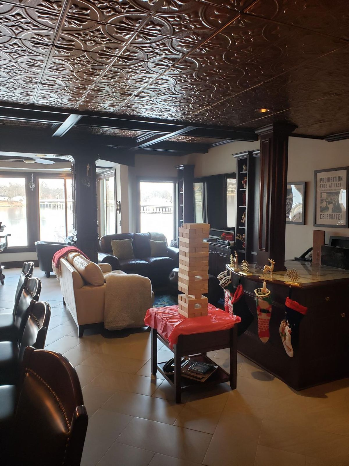The lounge just off the bar